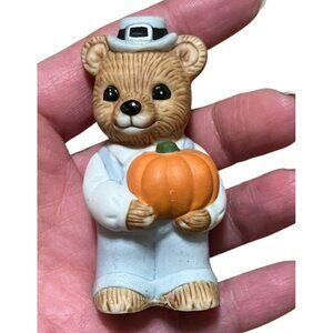 Homco‎ Porcelain Figure Thanksgiving Pilgrim Bear Holding Pumpkin 5312 Art VTG